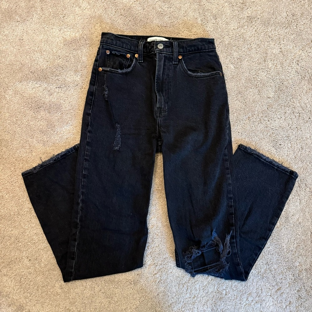 Abercrombie & Fitch 90’s Ultra High Rise Straight Jean